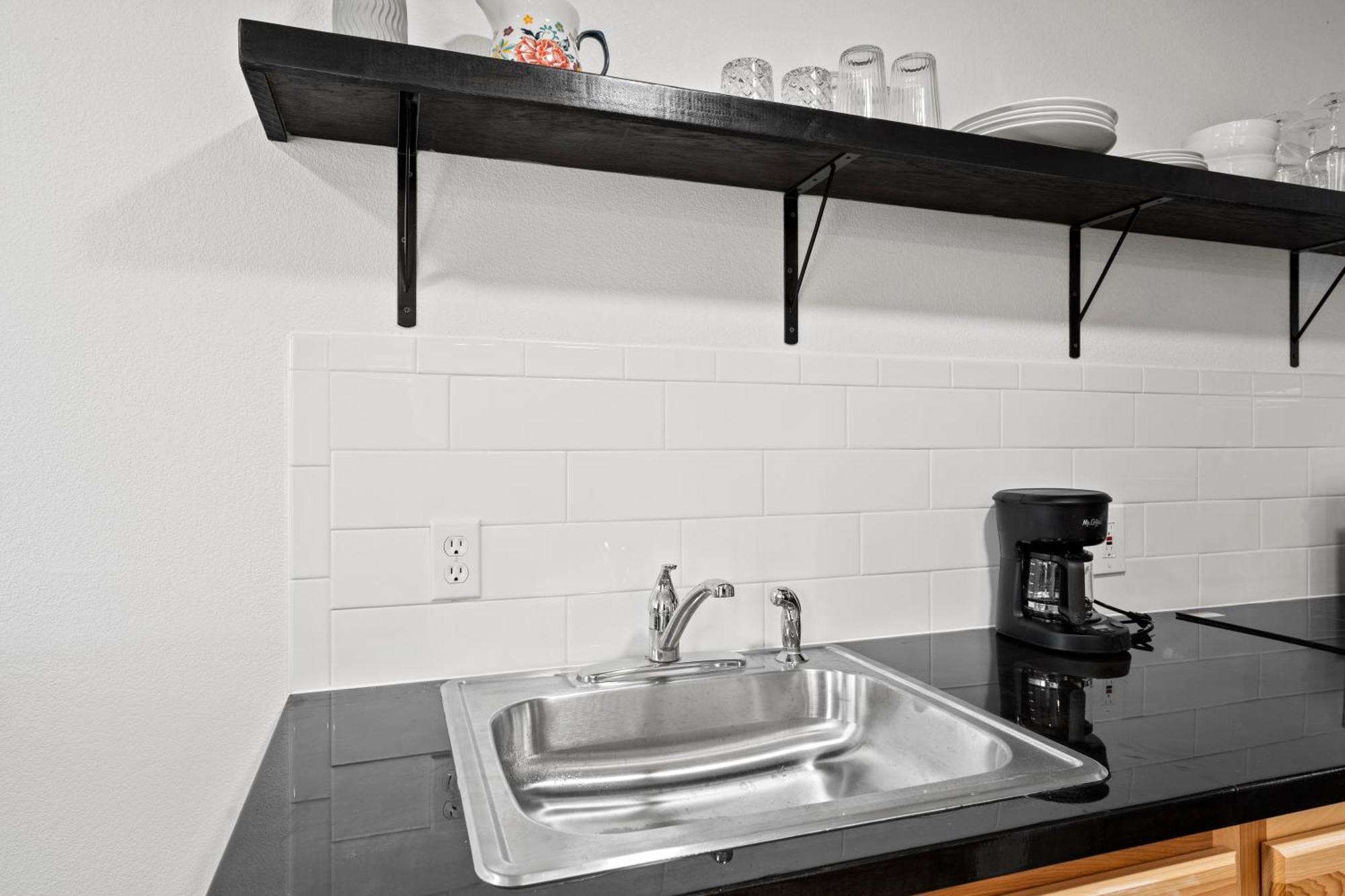 Peach Street Super Suite Μέντφορντ Εξωτερικό φωτογραφία